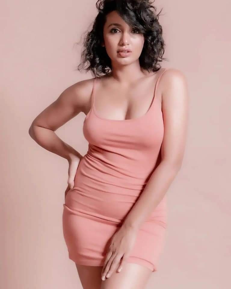 Tejaswi madivada