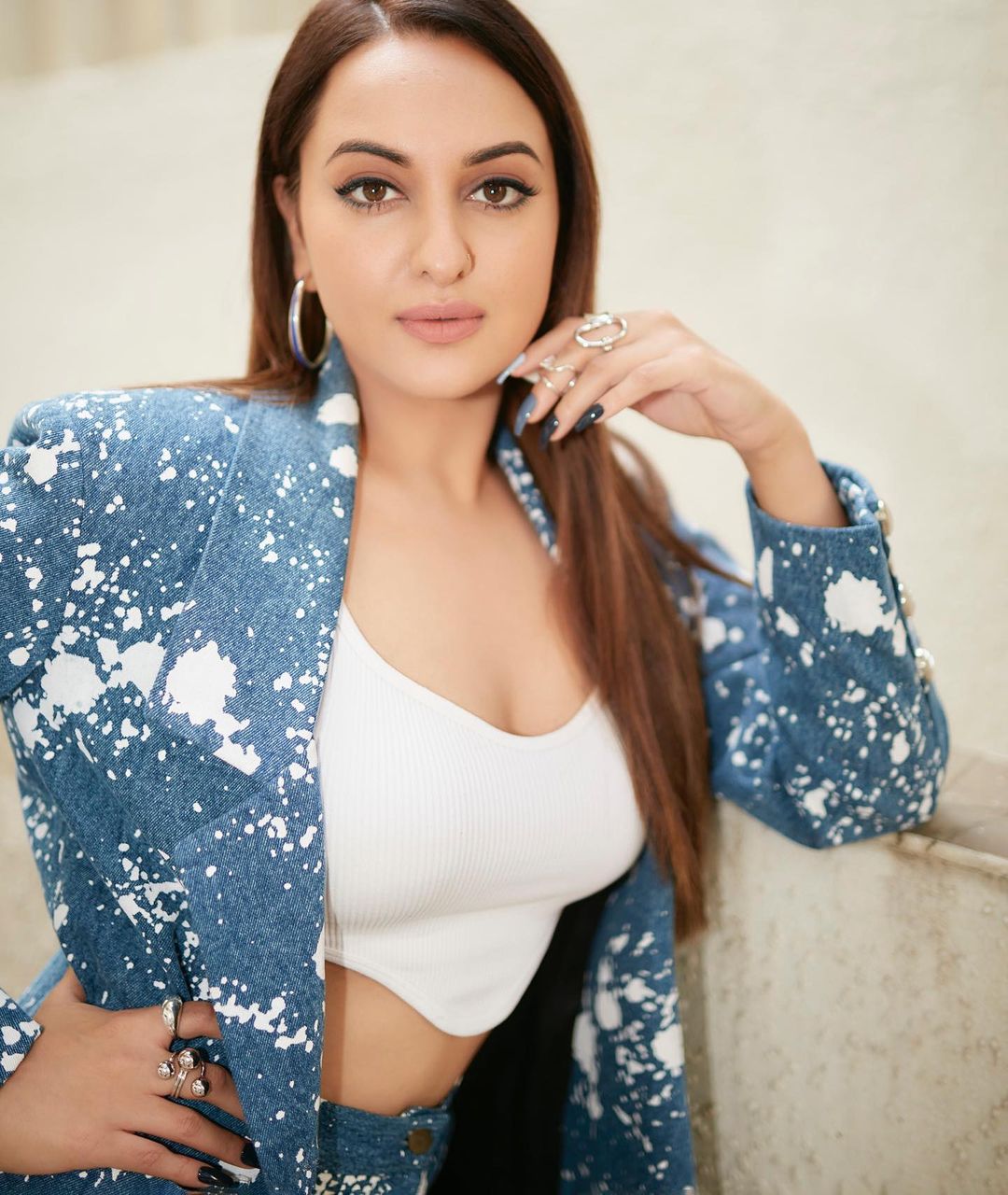 sonakshi