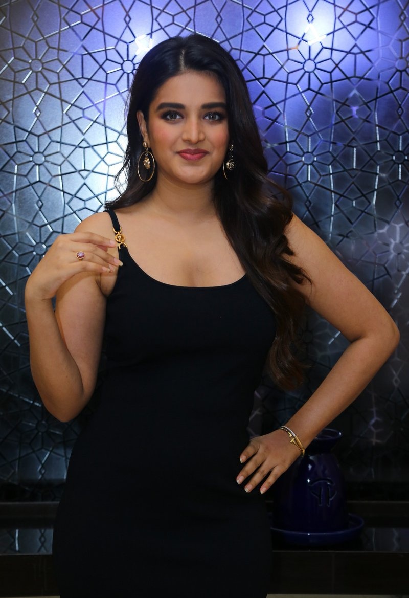nidhhi