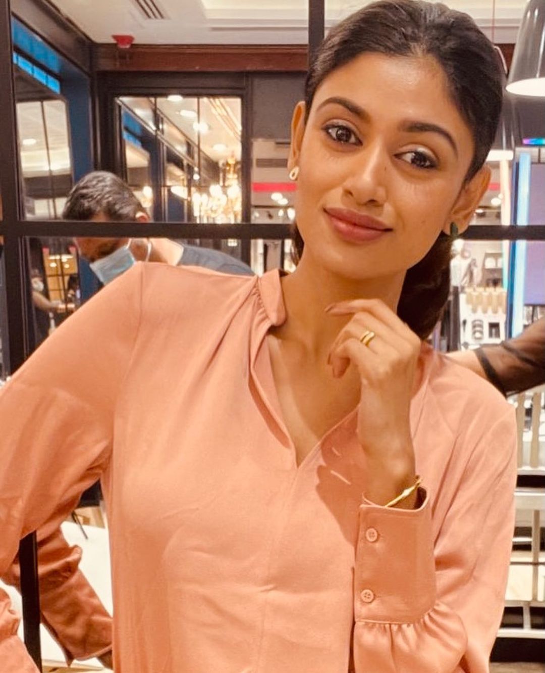 oviya