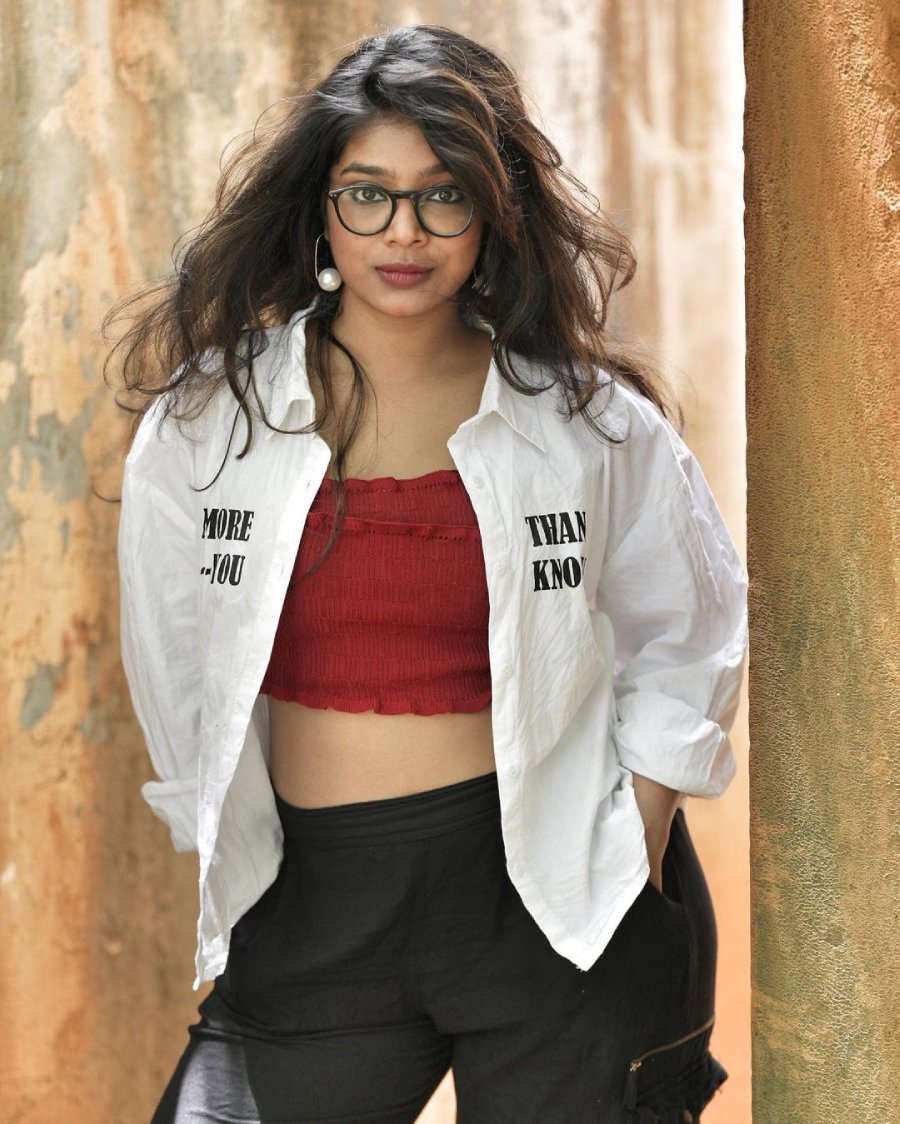 vj parvathy