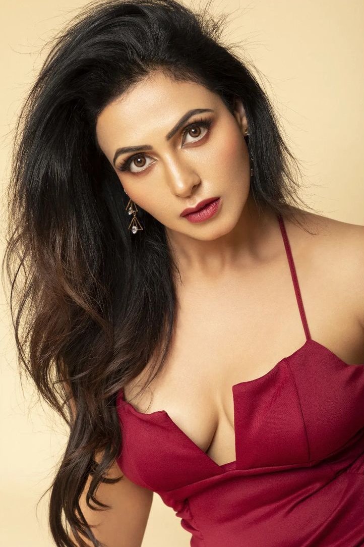 nandini rai