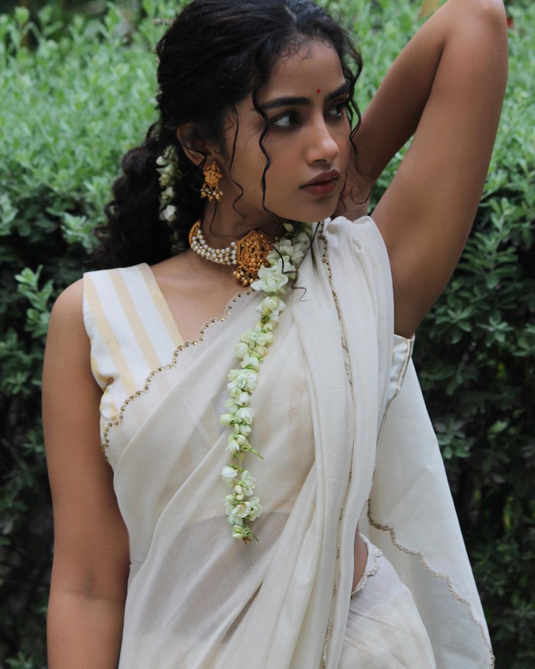 anupama parameswaran