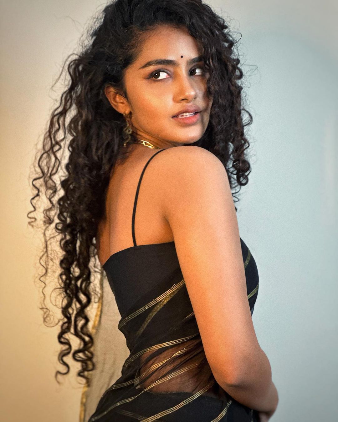 anupama parameswaran