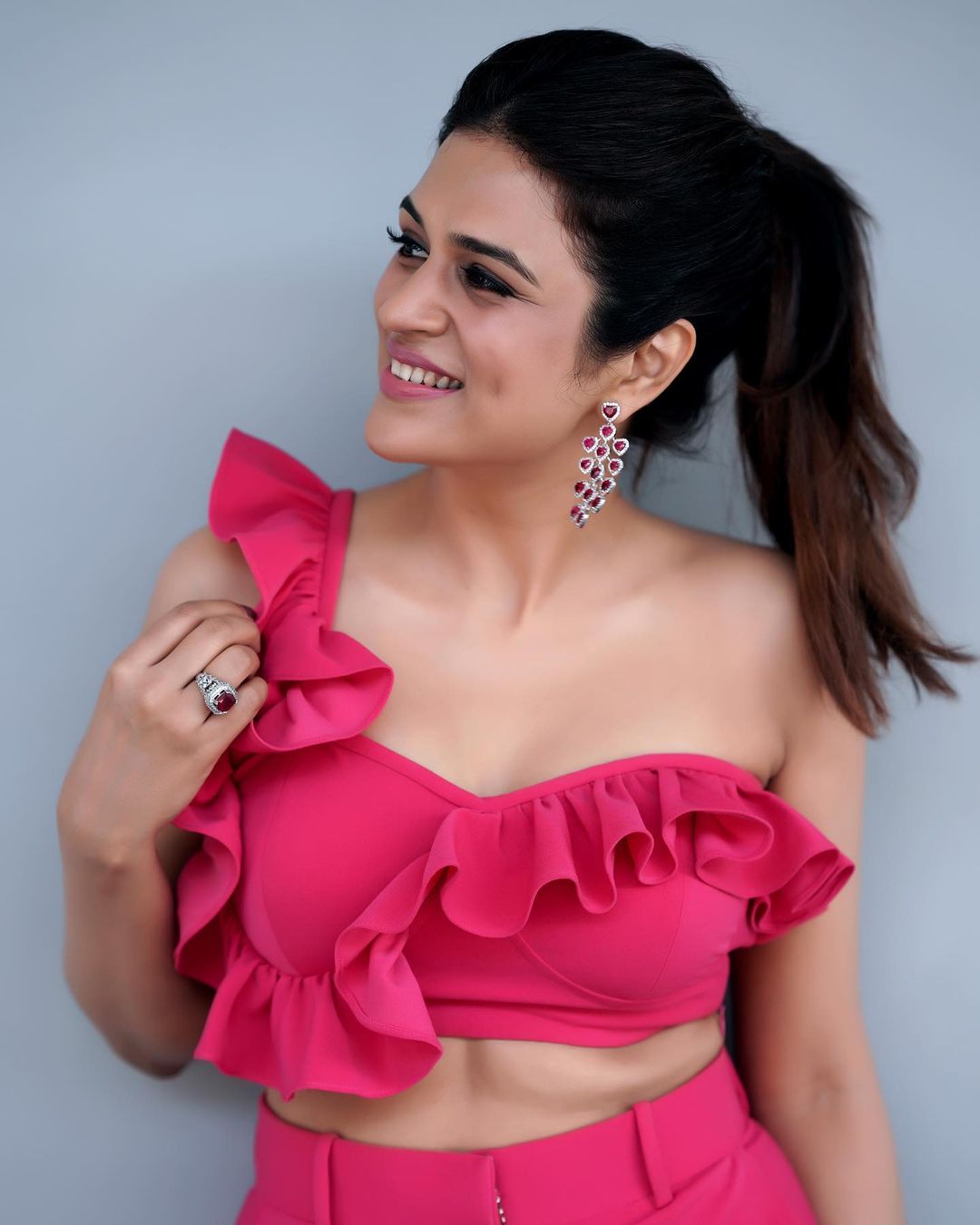 shraddha das