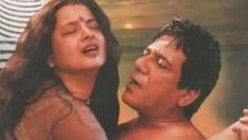பாலிவுட் சினிமாவையே அதிரவைத்த நெருக்கமான காட்சி.. நாற்காலி உடைந்தும் நடிப்பில் மூழ்கிய நடிகை ரேகா!