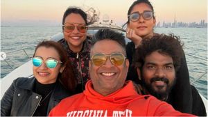 த்ரிஷாவுடன் நடுக்கடலில் மாதவன்.. கன்னத்தில் கை வைத்த நயன்தாரா.. விக்னேஷ் சிவனின் எமோஷனல் வாழ்த்து!