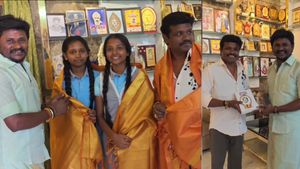 மதுரை முத்து வீட்டிற்கே சென்ற செந்தில் கணேஷ் ராஜலட்சுமி.. அடடே விசேஷம் இன்னும் முடியல போல!