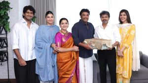 விஜய்யுடன் முதல் சந்திப்பு.. தோளில் கை வைத்த சி.எம்.. மயங்கி அவர் மீதே விழுந்த குஷ்பு மகள்!
