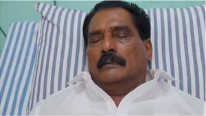 காரில் சிக்கி மூச்சுத்திணறும் குணசேகரன்.. ஜனனியை சிக்க வைத்த ராணா.. எதிர்நீச்சல் தொடர்கிறது!