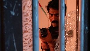 ஒன்றரை மணி நேரம் தான் படம்.. ஆனால், அல்லு விட்ரும்.. ‘நீளிரா’ படம் எப்படி இருக்கு?