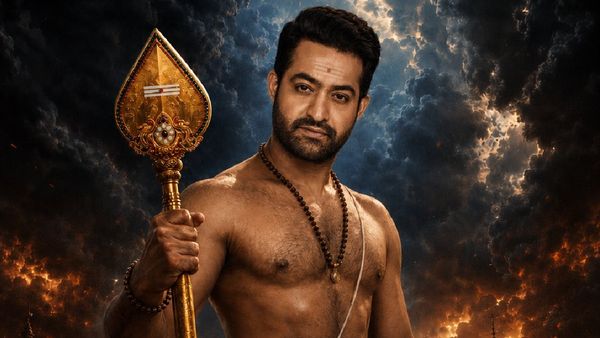வடக்கில் பிறந்தாரா முருகன்? நாக வம்சியின் ட்வீட்டால் கிளம்பிய சர்ச்சை.. விளாசிவிட்ட பிரசாந்த்!