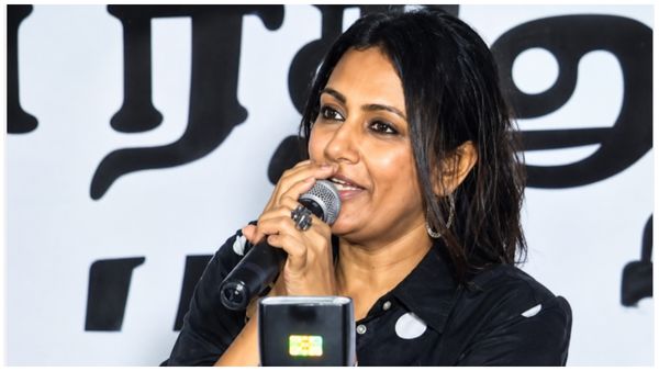 கொஞ்சமாவது கூச்ச நாச்சம் இருக்கா? நீட் விவகாரத்தில் இரட்டை வேடமா? சிக்கிய தேவதர்ஷினி!