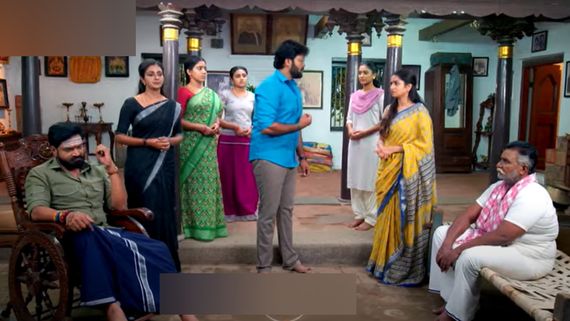 பரணி, சண்முகம் பிரிவார்களா? ரத்னா எடுக்கும் முடிவு.. அண்ணா சீரியல் இன்றைய எபிசோட்!