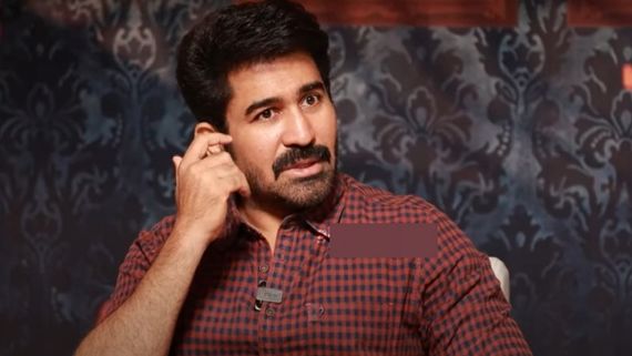 Vijay Antony: இரண்டே வரியில் விஜய் ஆண்டனி பொலிடிக்கல் கிளாஸ்.. விஜய் கூட இன்னும் இப்படி பேசல.. 