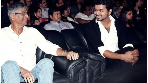 எவ்வளவு கஷ்டப்படுறேன்.. விஜய்யை பார்த்து தலையில அடிச்சிக்குவாரு எஸ்.ஏ.சி.. நடிகர் சொன்ன சீக்ரெட்