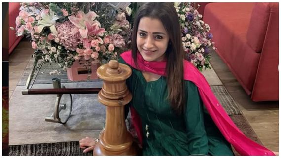 திரிஷாவின் ஜாதகத்தில் அந்த யோகம் இருக்கு.. மொத்த நோக்கமும் அதுதான்..சர்ச்சையை பற்றி கவலை இல்லை!
