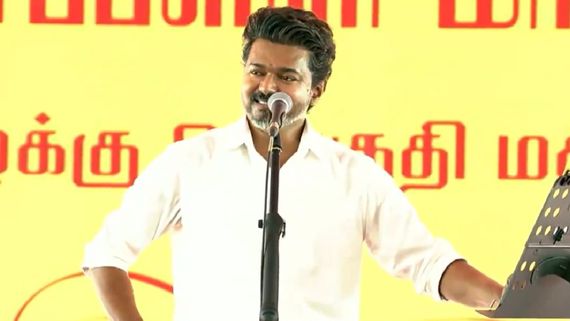 எம்ஜிஆர் எம்ஜிஆர் தான்.. 6 நாள் கூட அமைதியா இருக்க முடியல.. திருச்சியில் மாஸ் காட்டிய விஜய்!