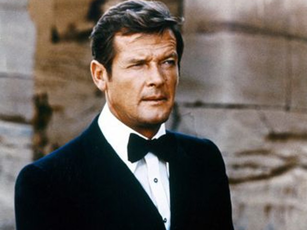 7 முறை பாண்ட் ஆன ரோஜர் மூர்