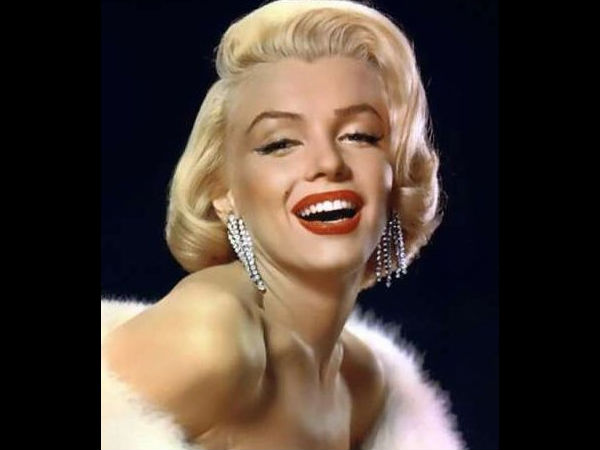 மர்லின் மன்றோவான நோர்மா ஜீன் மார்டன்சன்