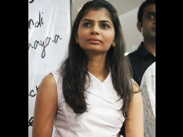 யார் இந்த சின்மயி?