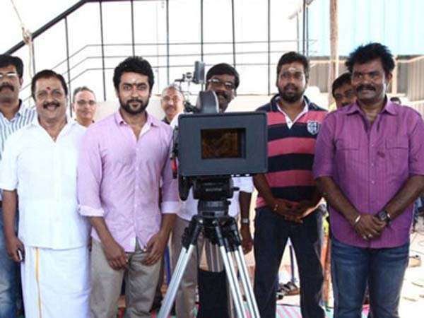 புதியவர்களை நம்புங்கள்...