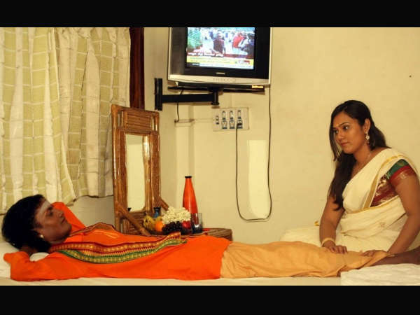 படுக்கை அறைக் காட்சிகள்