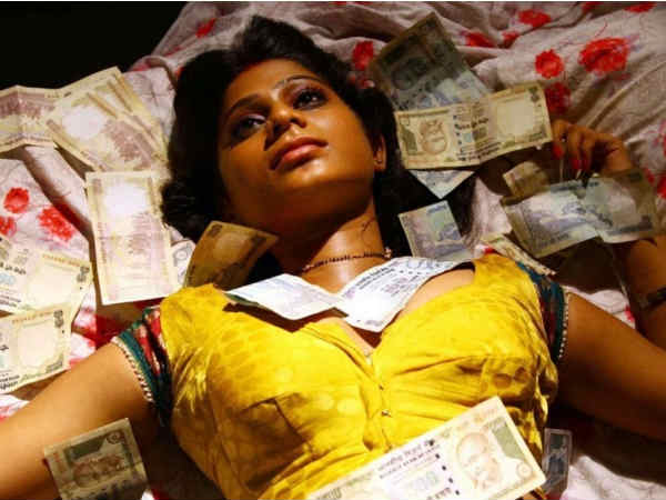 படத்தின் கதை விபச்சாரம்!