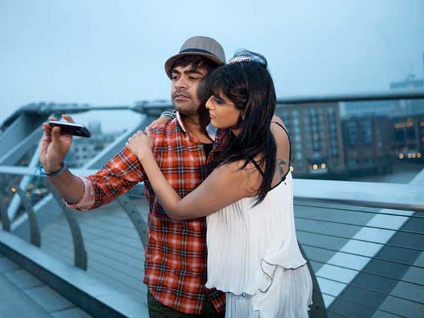 போட்டியிலிருந்து ஒதுங்கிய போடா போடி