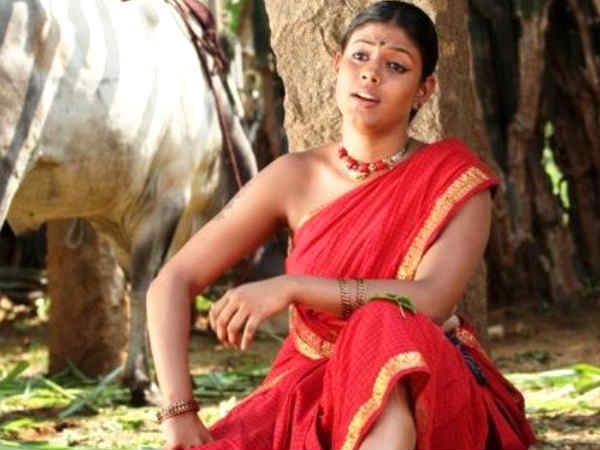 4 மொழிகளில் கிராமத்து வேடம்