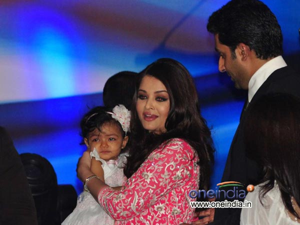 கருவிலேயே பிரபலமான ஆராத்யா