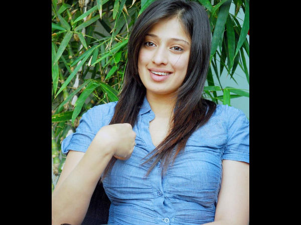 டுபாக்கூர் செக் கொடுத்தவர்களும் இருக்காங்களே...