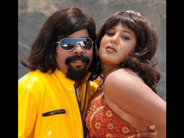 என்னைப் பார்த்து சிரித்தால் சந்தோஷம்தான்...