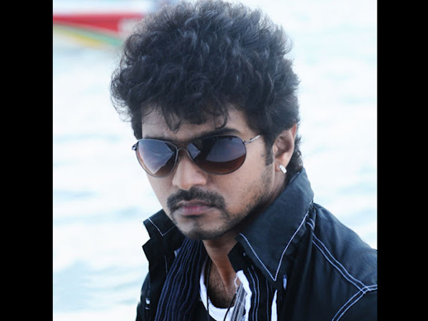 முதல் பாட்டு பாம்பே சிட்டி