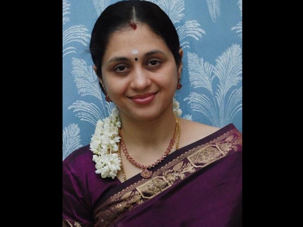 சின்னத்திரை தேவதை தேவயானி