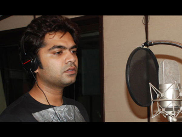 வாலிபனானதும் பாடகனான சிம்பு