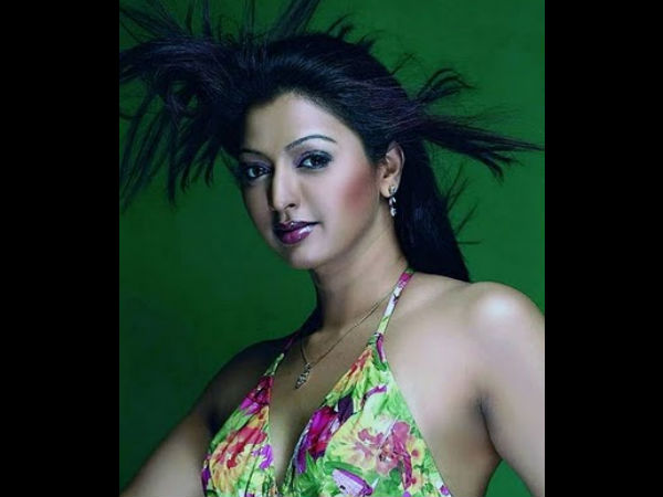 கலக்கல் காயத்ரி ஜெயராம்