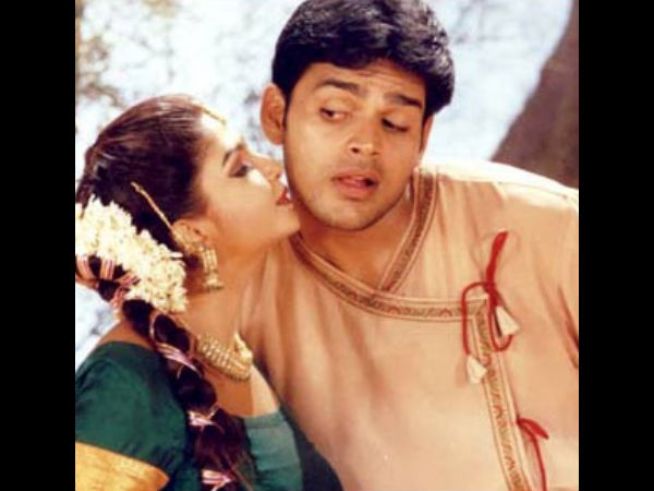 காணாமல் போன ஷர்மிலி