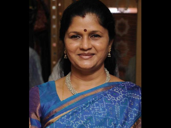 என் அக்கா மோசம்