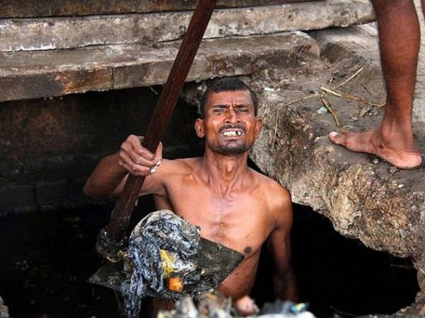 எங்களுக்கு வீடு கிடைக்கலை