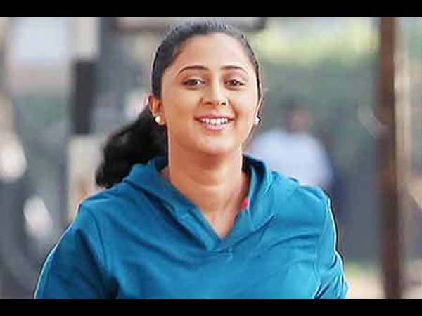 அமெரிக்காவில் நடக்கும் கதை அமெரிக்காவில் நடக்கும் கதை