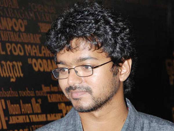 விஜய்க்கு 28வது இடம்