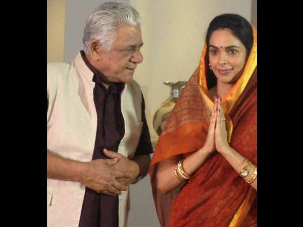 தம்பியை மிரட்டிய கும்பல்