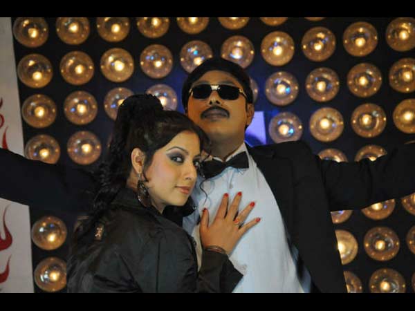 ராமராஜனையும் தாண்டி