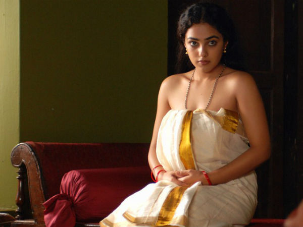 தாசி வேடத்தில்