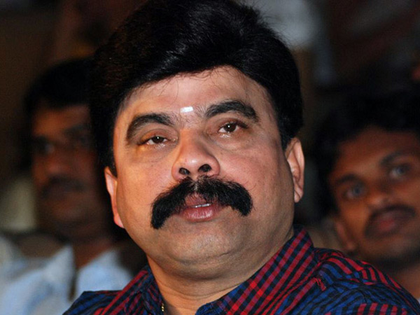 காமெடியும், மாயாஜாலமும்