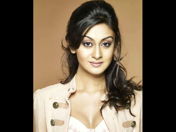 தெளிவானவர் ஐஸ்வர்யா