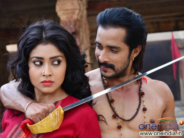 தமிழ் கன்னடத்தில் சந்திரா