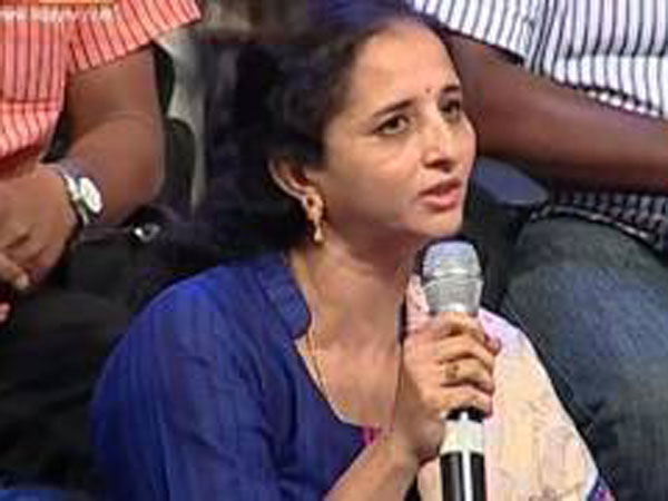 கணவரின் சுமையை சுமந்தவர்கள்