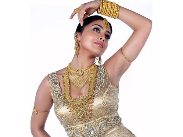 ஸ்ரேயா ஸ்டைல்